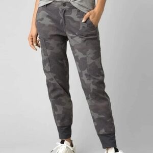 prAna Sky Canyon Jogger Pants Women’s 8 Gray Camo Zip Pockets Hiking